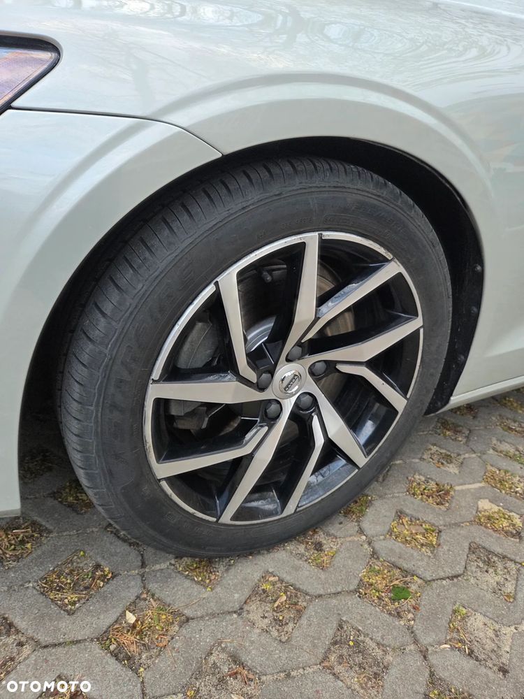 Volvo S60 T6 AWD Geartronic RDesign - 25