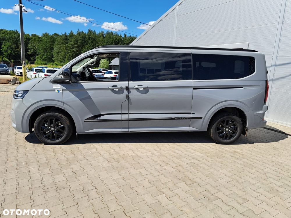 Volkswagen Caravelle - 8