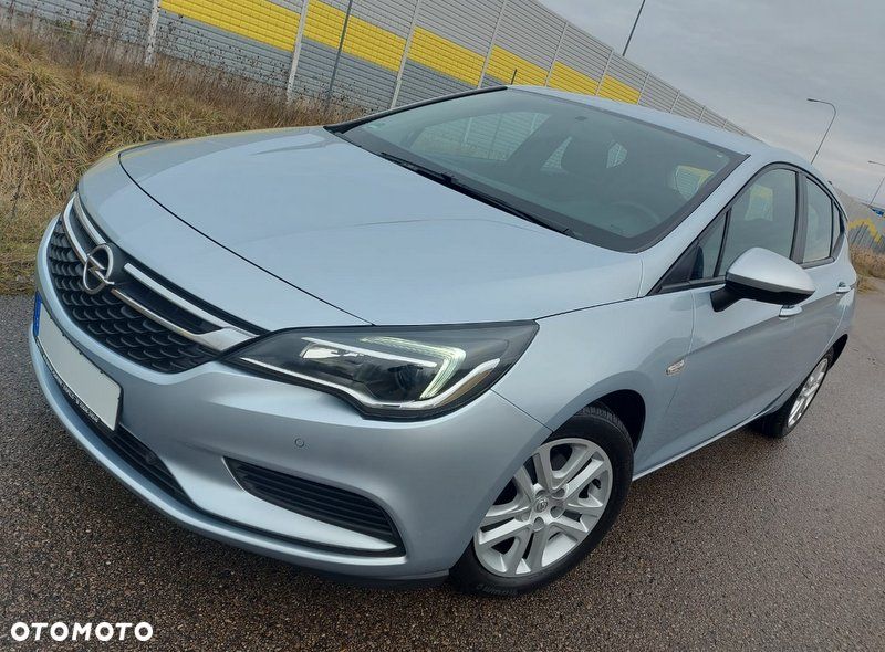 Opel Astra - 1