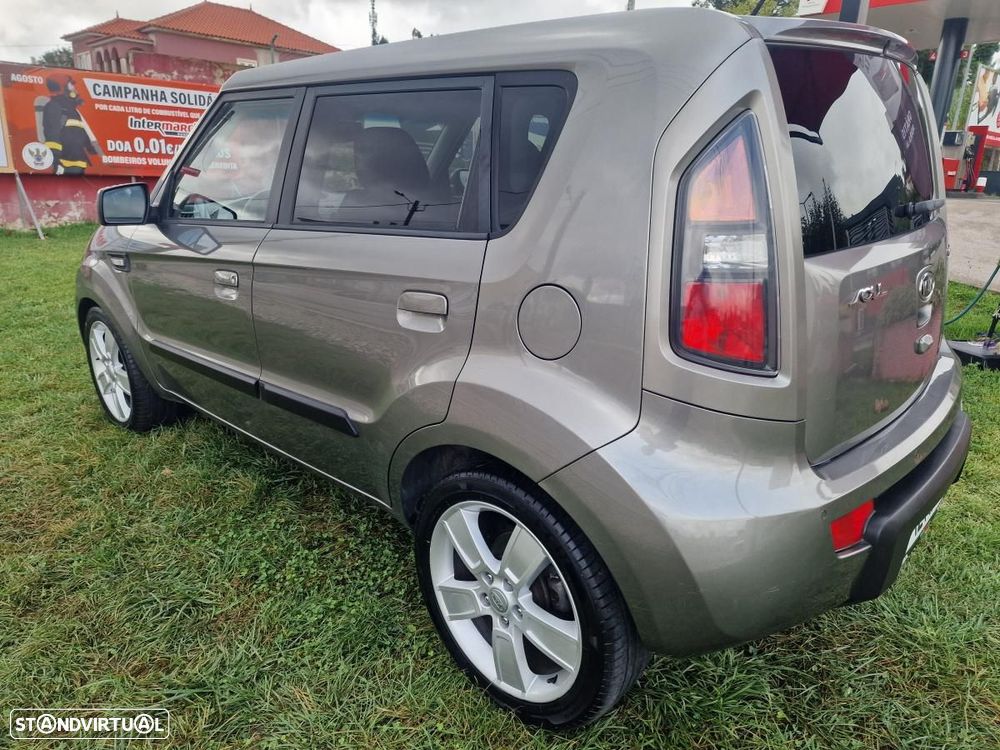 Kia Soul 1.6 CRDi TX - 3