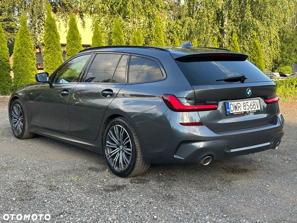 BMW Seria 3 320d M Sport Shadow - 11