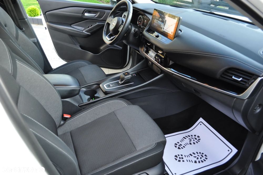 Nissan Qashqai 1.3 DIG-T MHEV Xtronic Tekna - 36