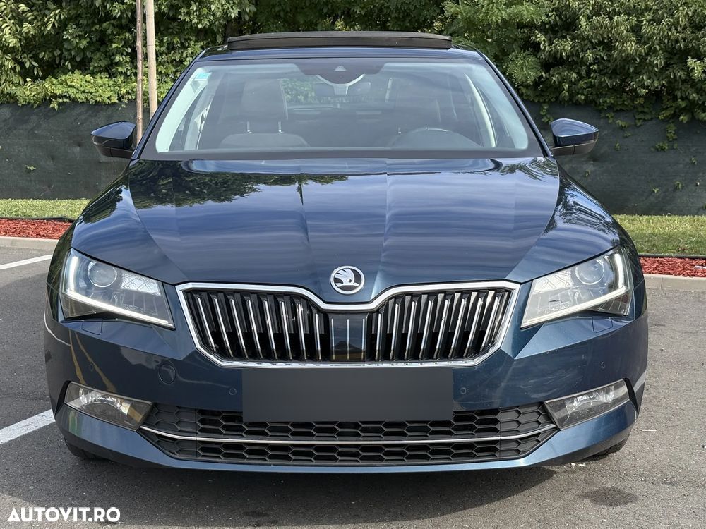 Skoda Superb 2.0 TDI DSG Style - 10