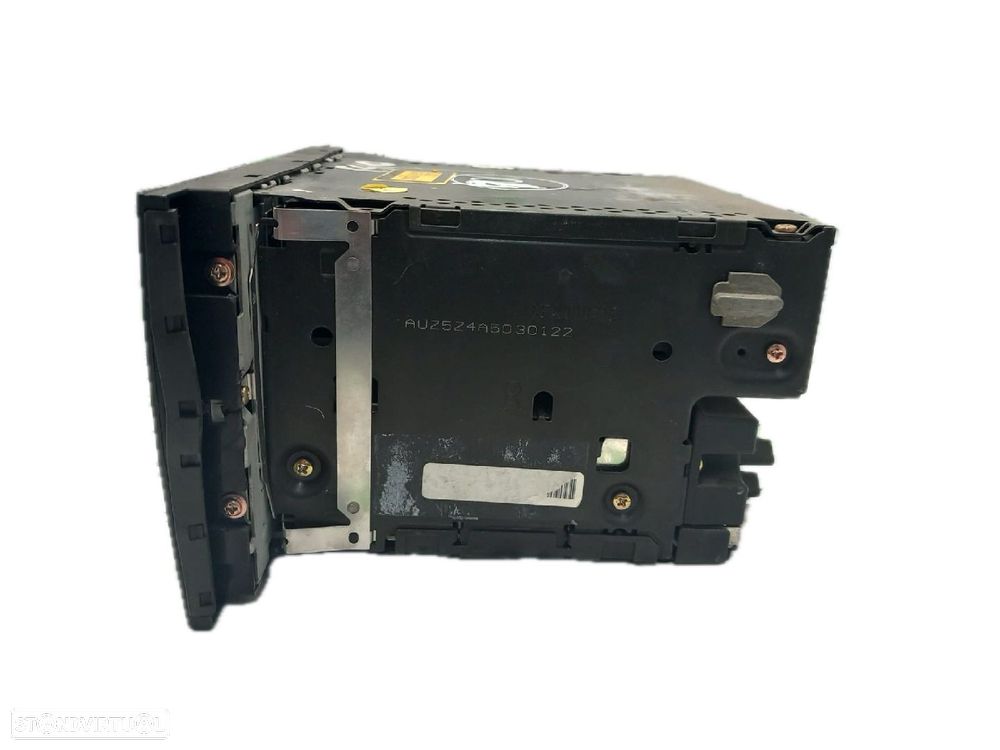 Rádio Audi A4 (8E2, B6) - 5