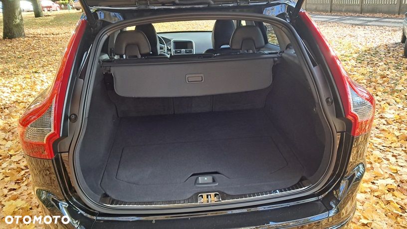 Volvo XC 60 D4 Drive-E Summum - 26