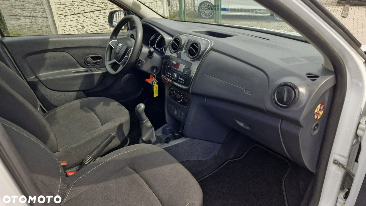 Dacia Sandero SCe 75 Acces - 11