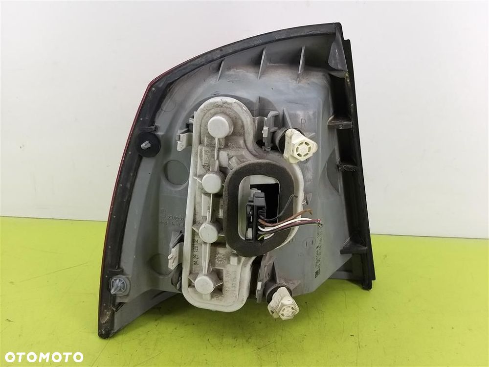 Lampa prawa tylna tył Opel Astra II G HATCHBACK 1998-2009 90521544 ORYGINAŁ - 4