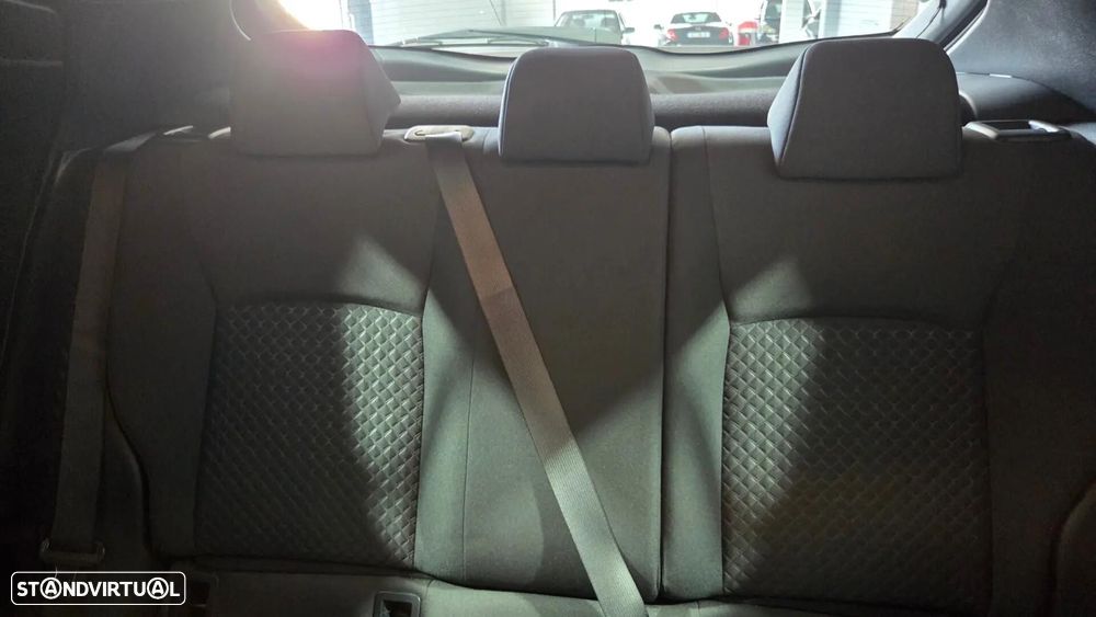 Toyota C-HR 1.8 Hybrid Exclusive - 17