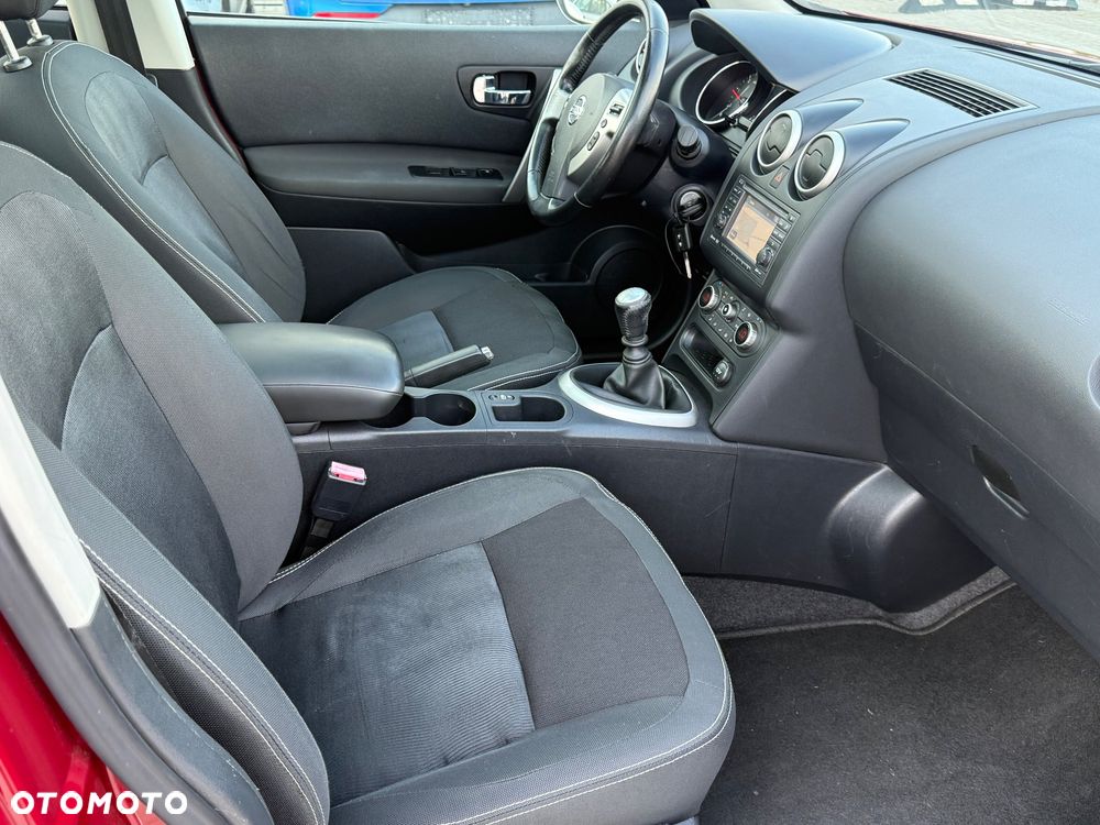 Nissan Qashqai - 12