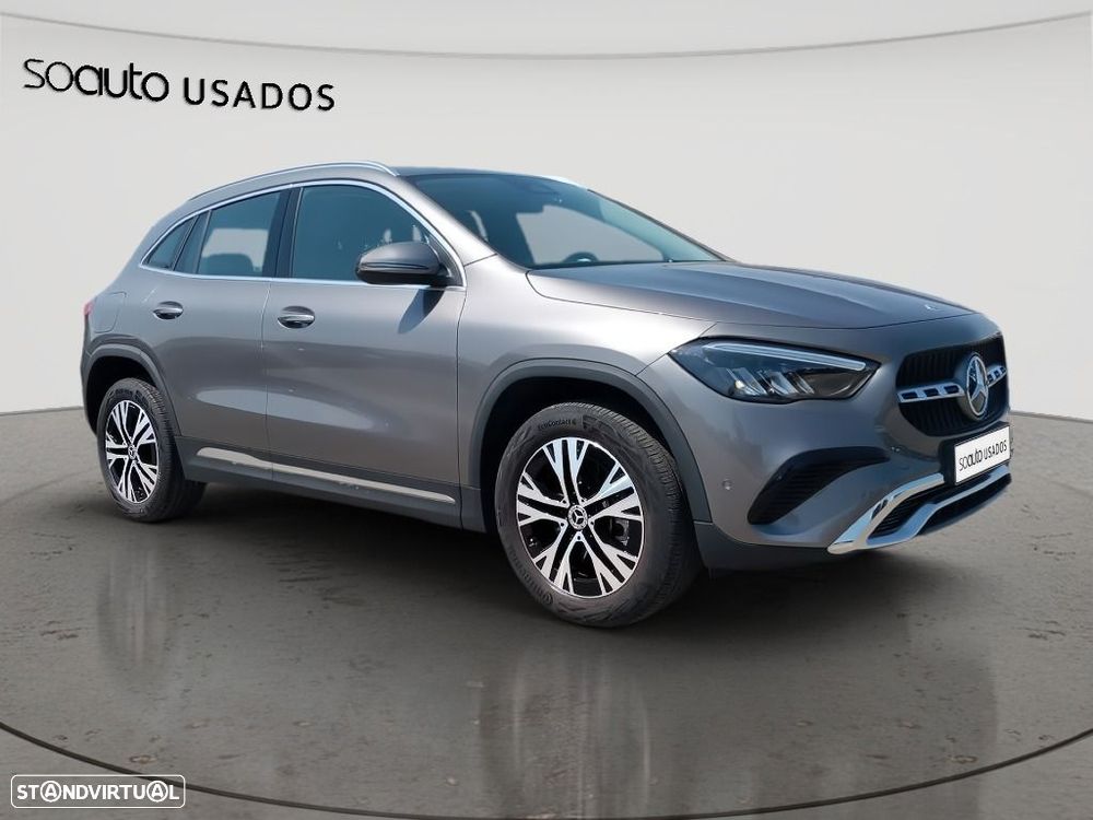 Mercedes-Benz GLA 250 - 11