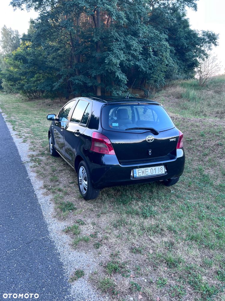 Toyota Yaris - 3