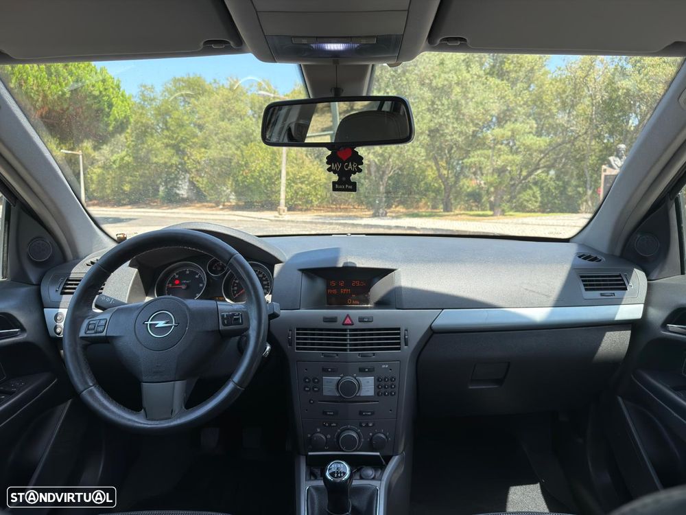 Opel Astra 1.7 CDTi Cosmo - 10