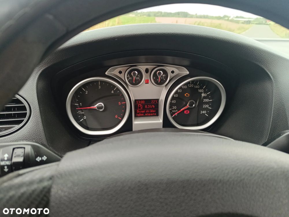Ford Focus - 33