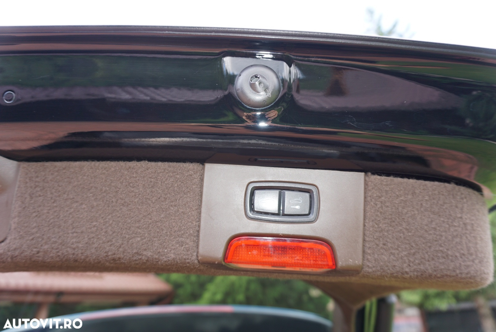Porsche Cayenne 3.0 L - 16