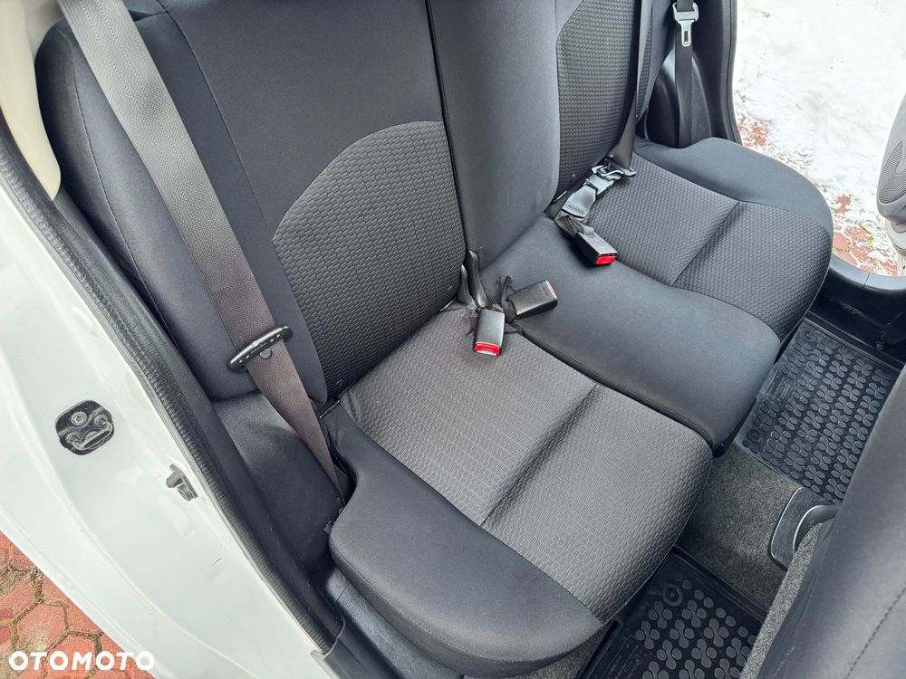 Nissan Micra 1.2 Visia First - 13