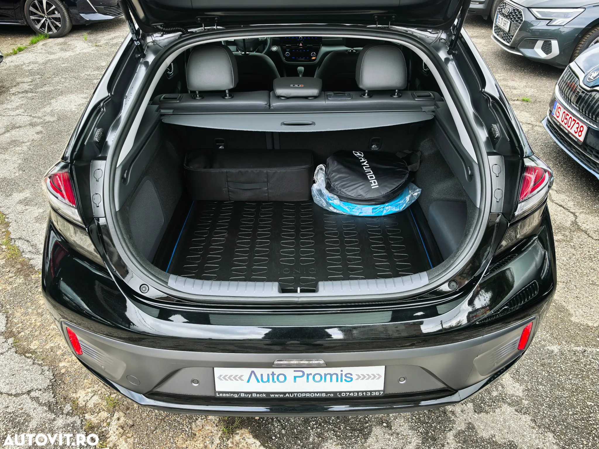 Hyundai IONIQ Plug-in-Hybrid 1.6 GDI Premium - 28