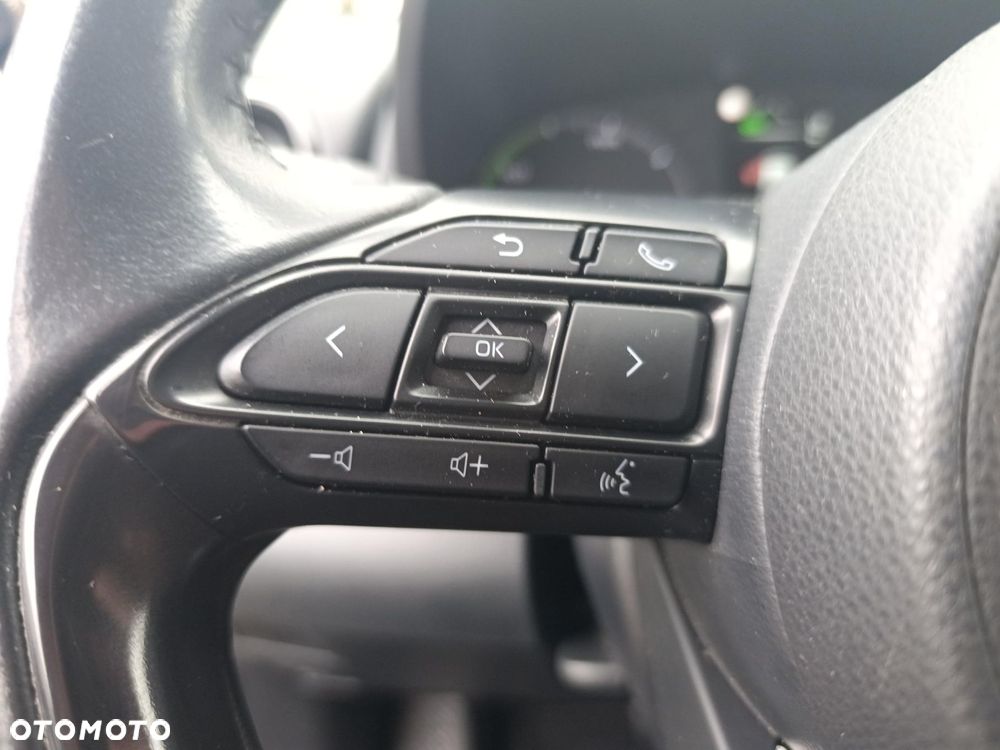 Toyota Yaris Hybrid 1.5 Comfort - 16
