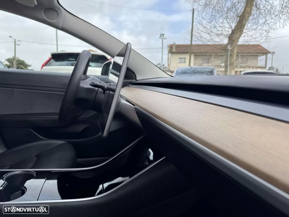 Tesla Model 3 Tração Traseira - 21