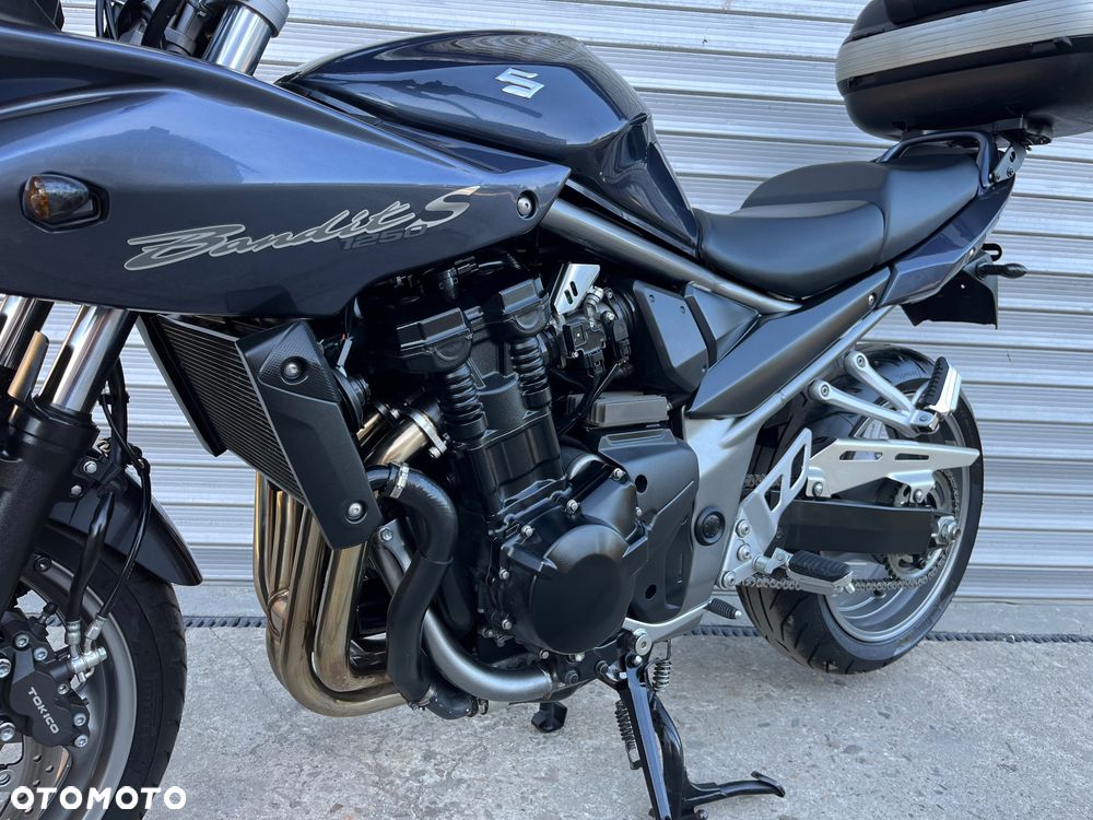 Suzuki Bandit - 15