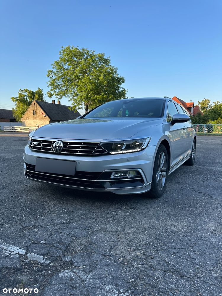 Volkswagen Passat - 2