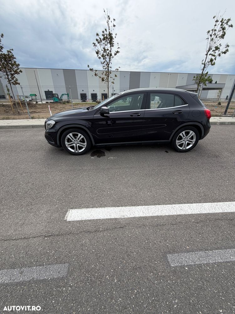 Mercedes-Benz GLA 200 CDI 4MATIC Aut. - 12