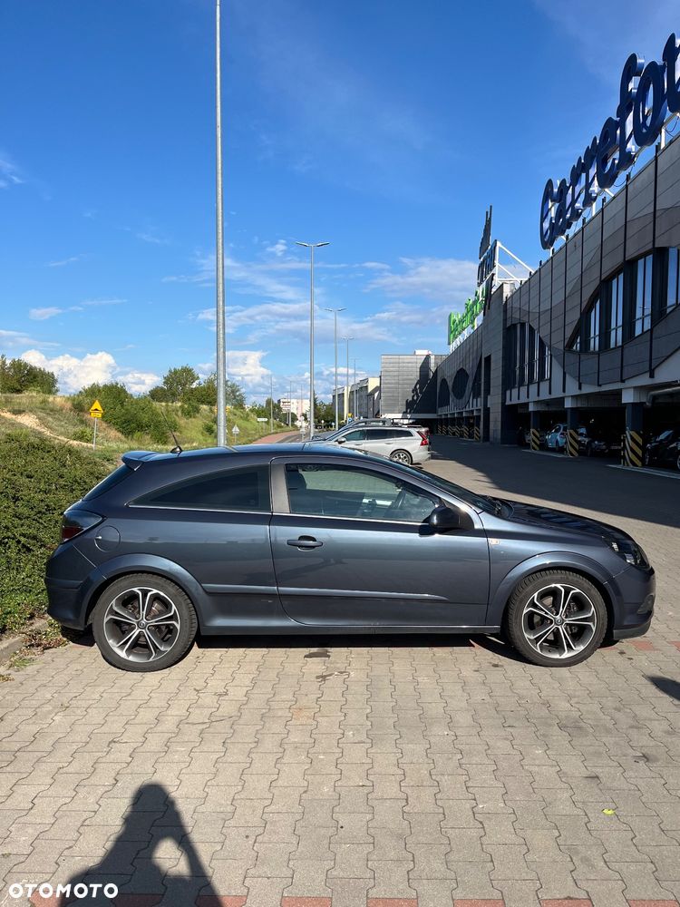 Opel Astra III GTC 1.6 Sport - 6