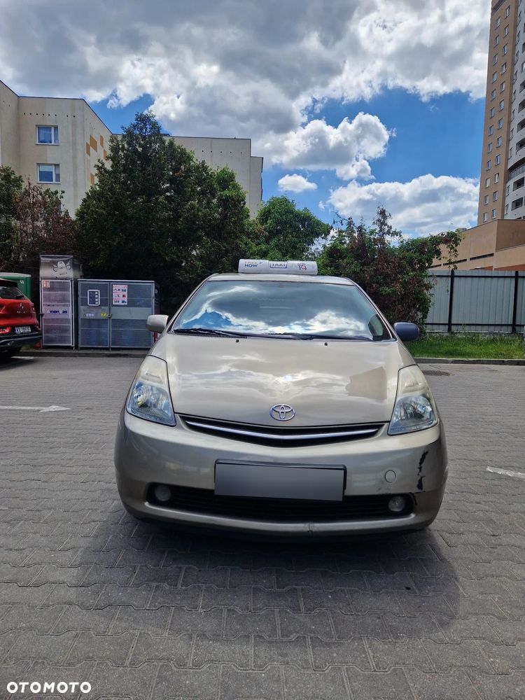 Toyota Prius 1.5 VVT-i Sol - 2