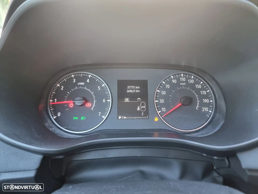Dacia Sandero - 7