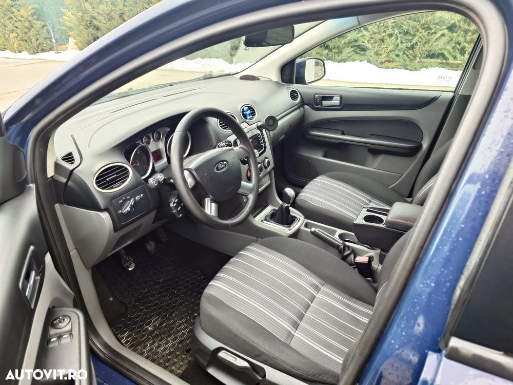 Ford Focus 1.6 TDCI DPF Trend - 4