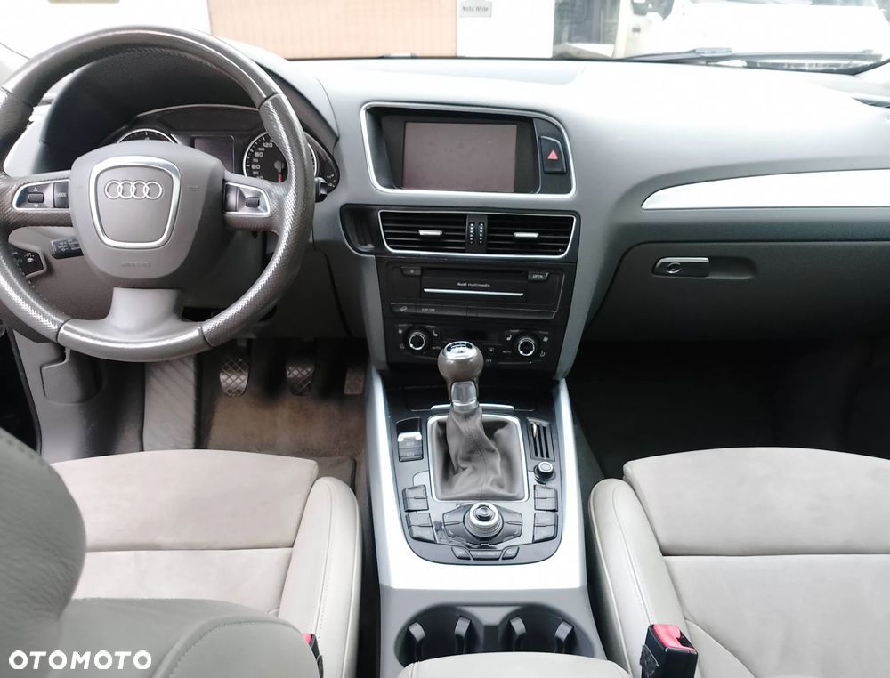 Audi Q5 2.0 TDI Quattro - 11
