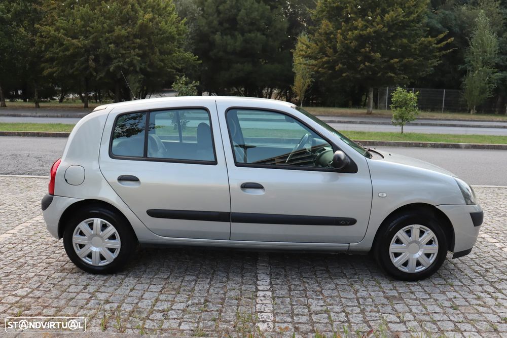 Renault Clio 1.2 16V Expression - 7