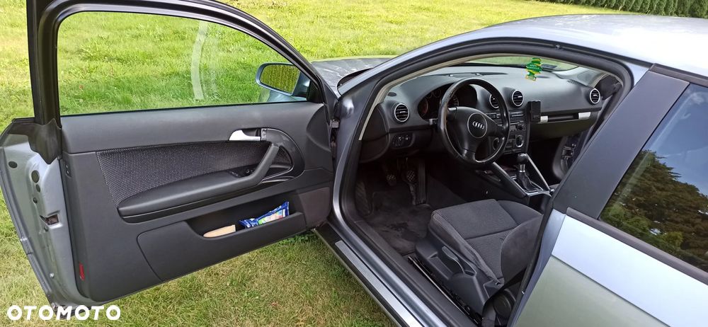 Audi A3 2.0 TDI Attraction - 11