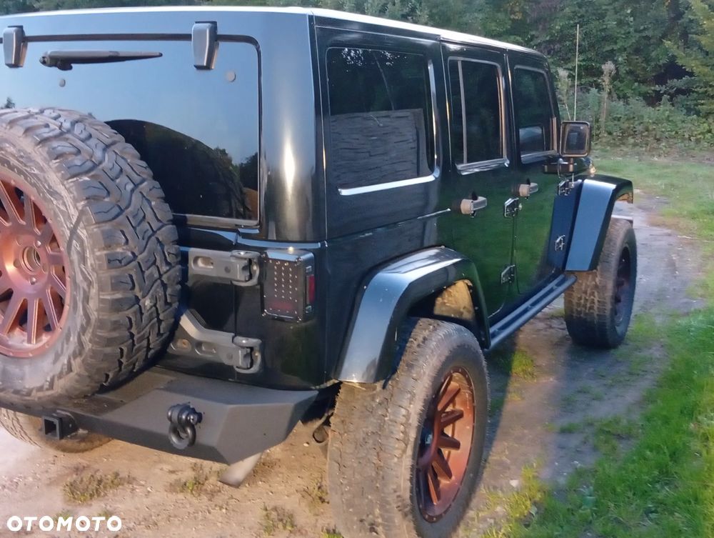 Jeep Wrangler - 9