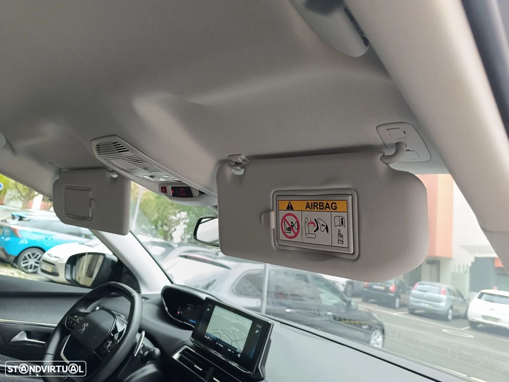 Peugeot 5008 PureTech 130 EAT8 Stop & Start Active Pack - 26