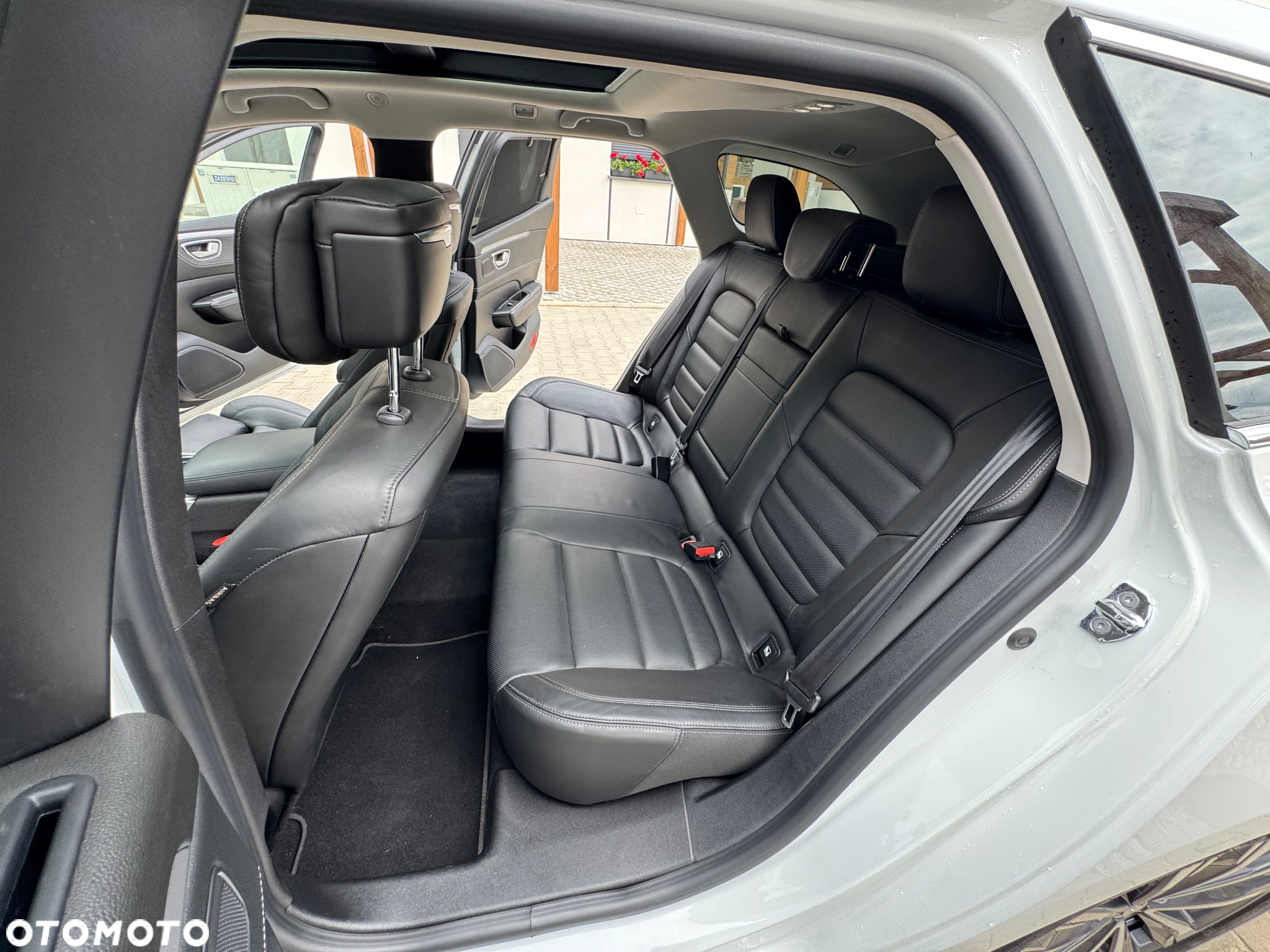 Renault Talisman Grandtour TCe 160 EDC GPF INITIALE PARIS - 17