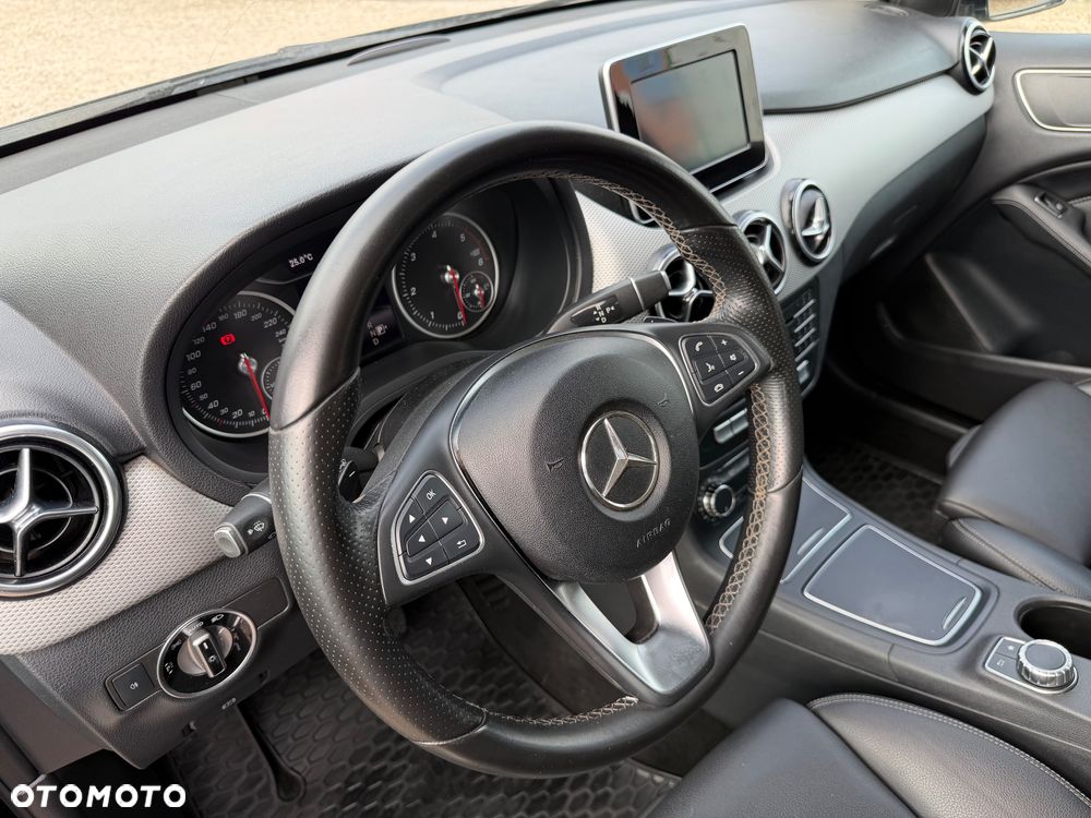 Mercedes-Benz Klasa B 180 (CDI) d 7G-DCT Style - 6