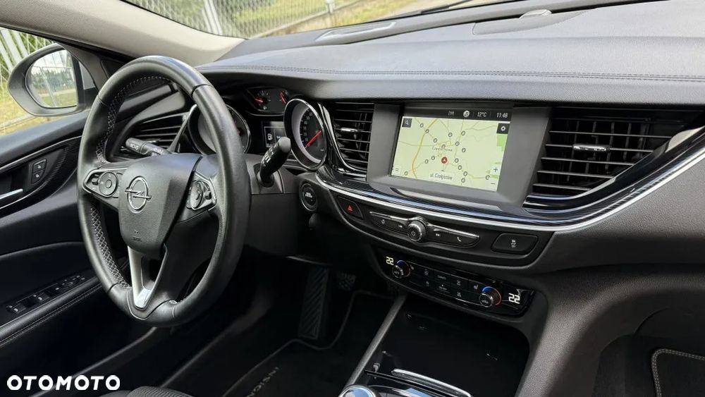 Opel Insignia 1.5 T Exclusive S&S - 30