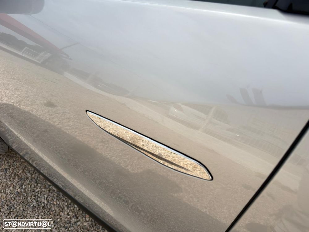 DS DS3 PureTech 130 Aut. PERFORMANCE LINE + - 35