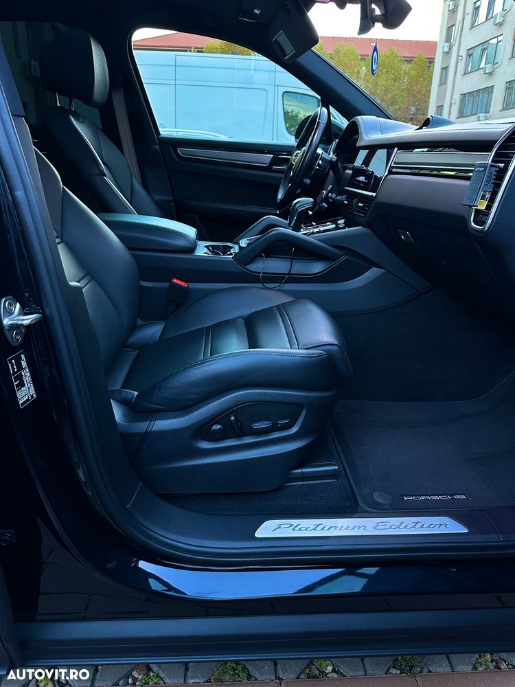 Porsche Cayenne E-Hybrid Tiptronic S - 25