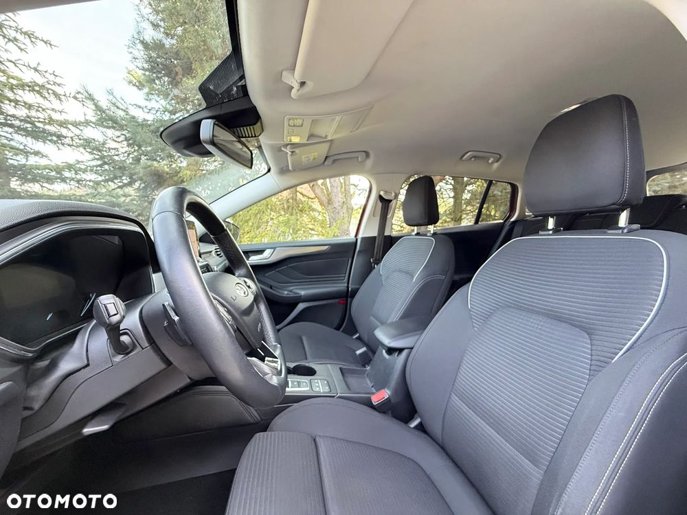 Ford Focus 1.5 EcoBoost Titanium X - 16