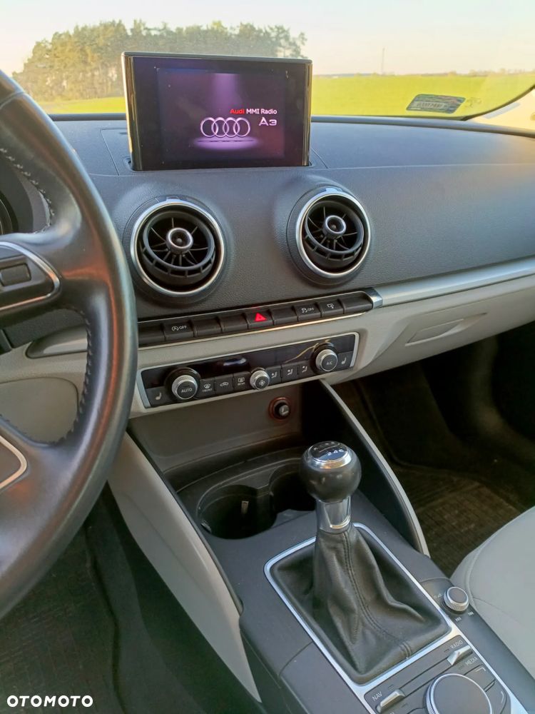 Audi A3 Sportback 2.0 TDI Ambition - 13