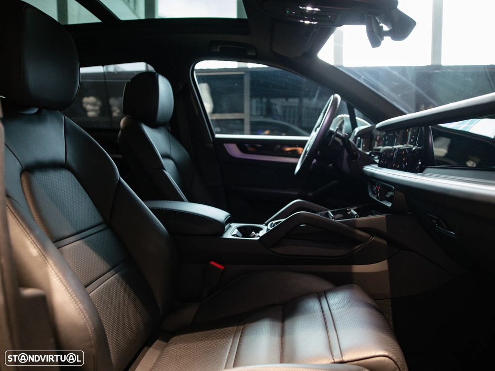Porsche Cayenne E-Hybrid — fotografia 48