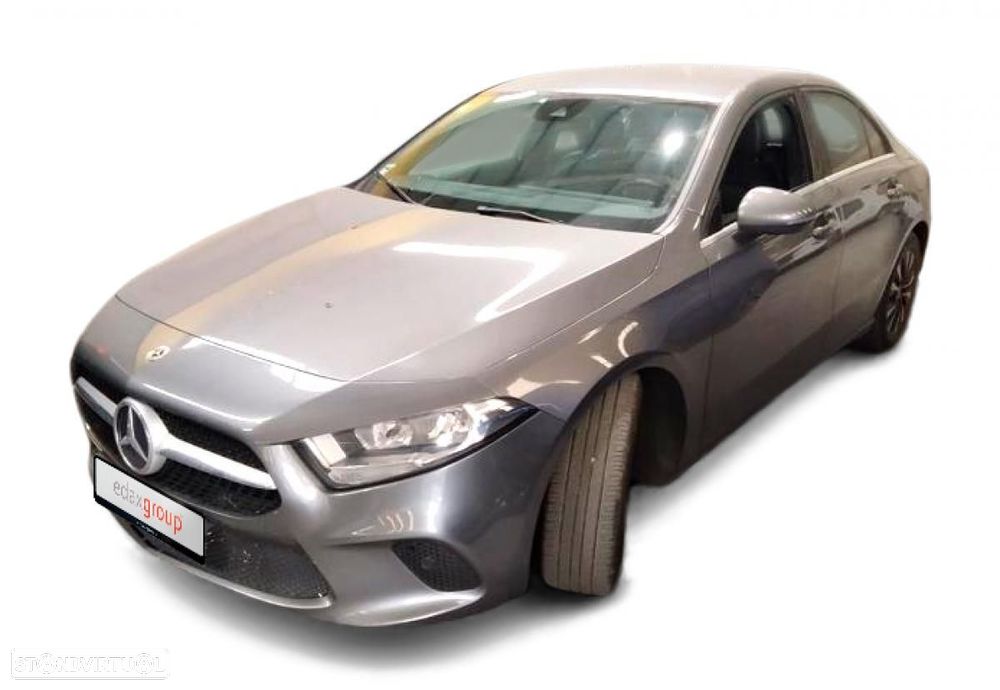 Mercedes-Benz A 180 Limousine - 1