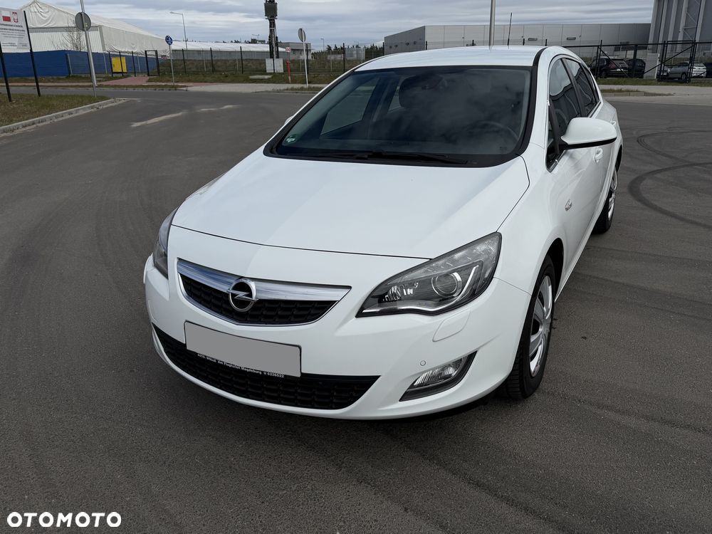 Opel Astra 1.4 T Enjoy - 1