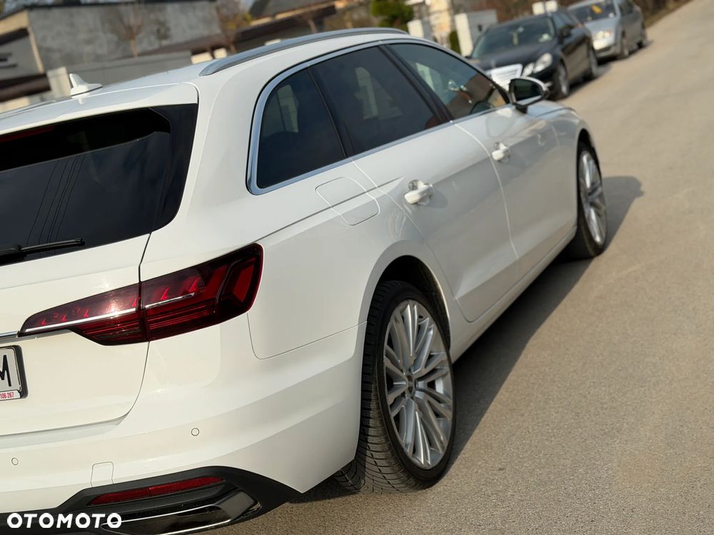 Audi A4 Avant 35 TFSI S tronic - 9