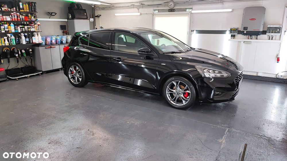 Ford Focus 1.5 EcoBoost ST-Line - 2