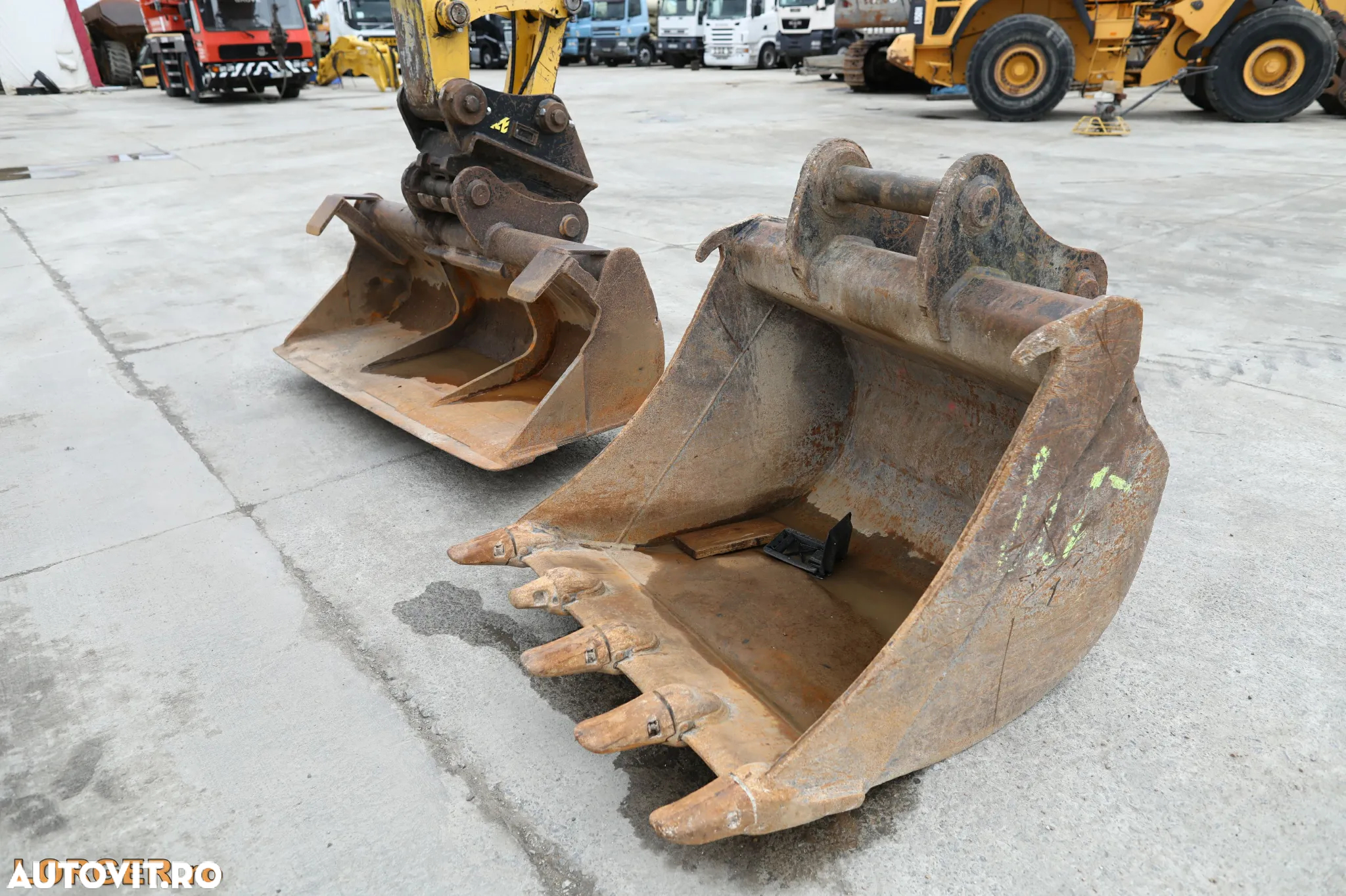 Komatsu PW148-10 - 14