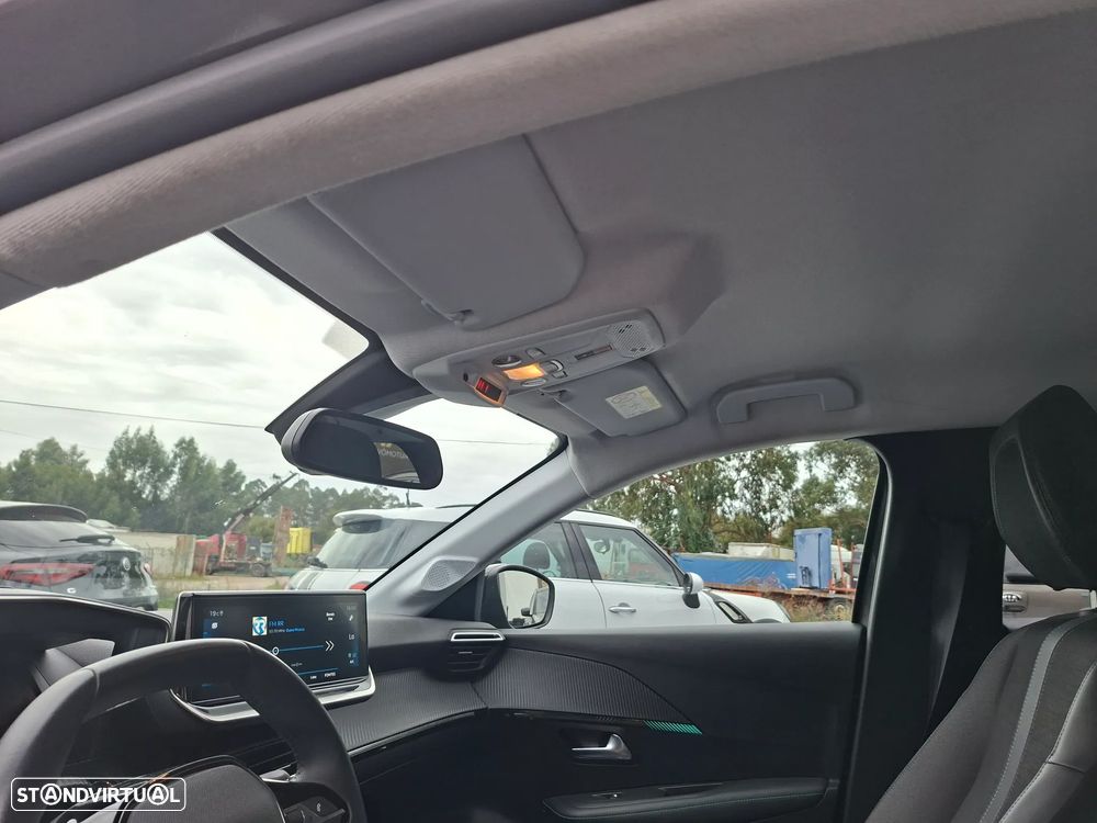 Peugeot 208 PureTech 130 EAT8 Allure - 36
