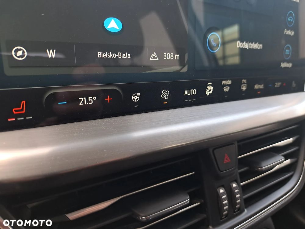 Ford Focus 1.0 EcoBoost mHEV Titanium - 36