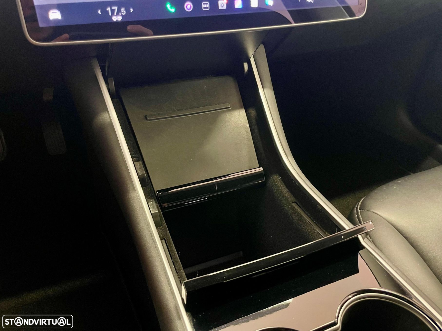 Tesla Model 3 Standard Range Plus RWD - 24